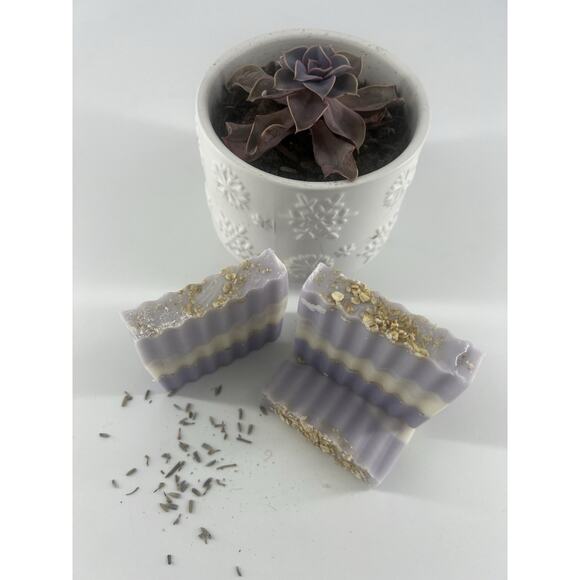 3x Goat Milk and Oatmeal Soap Bar Lavendar Vanilla Purple 3oz Face Body New - Picture 2 of 7